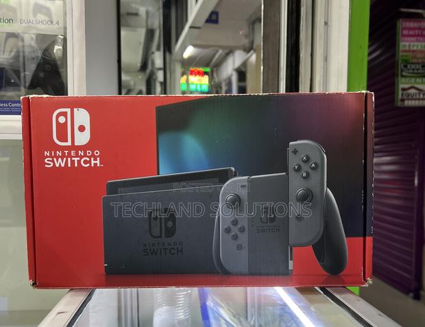 Slightly Used Nintendo Switch Version2 - main view