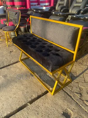 Black Velvet Waiting Chair