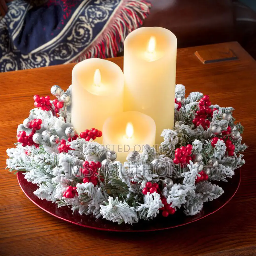 28 Cm Multipurpose Christmas Decorative Wreath*