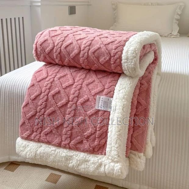Super Soft Warm Fleece Blanket Throw Blanket,