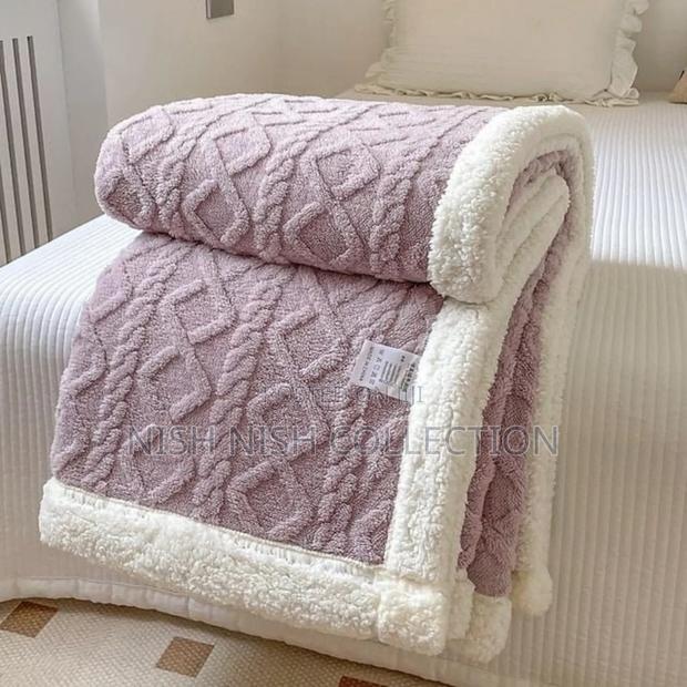 Super Soft Warm Fleece Blanket Throw Blanket, - thumbnail 3