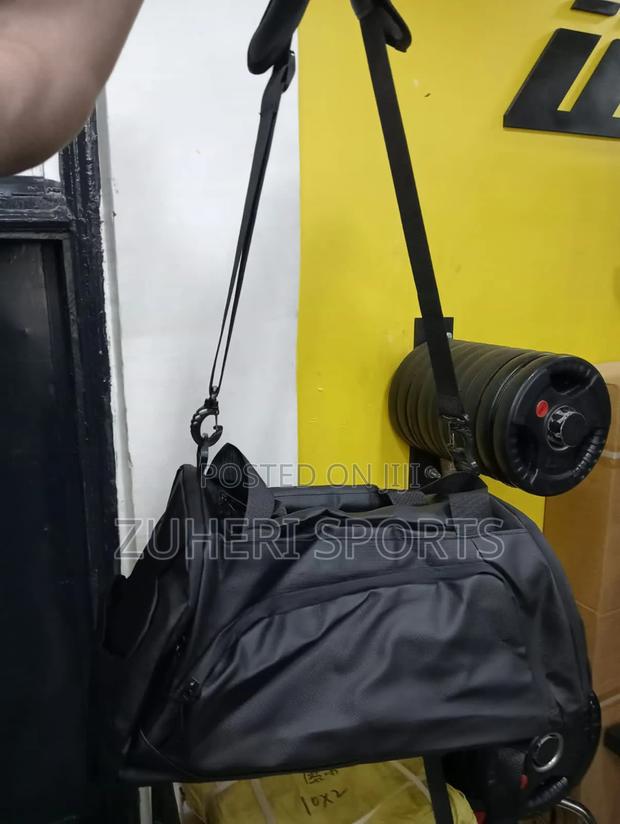 Gym Bag: Waterproof, Shoe Compartment, Backpack, Duffel Bag - thumbnail 4