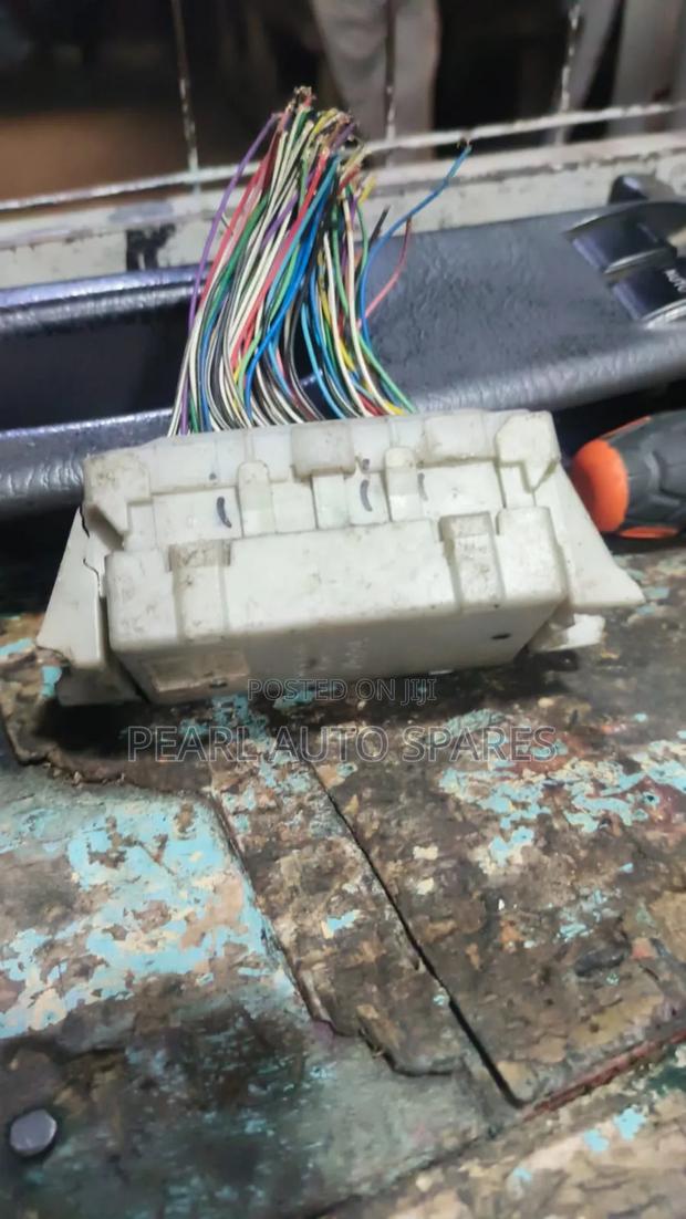 Junction Box Toyota Fielder - main view