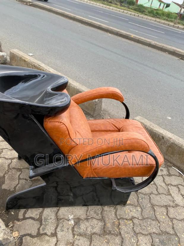 Brown Hair Wash Basins - thumbnail 3