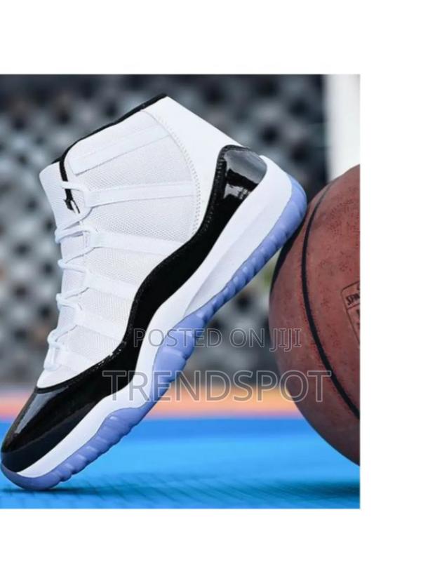 Jordan 11Sizes 37-443000/= - thumbnail 3