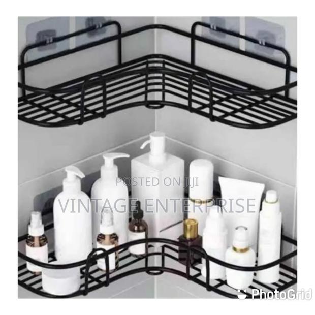 Corner Shelf/ Corner Shelf