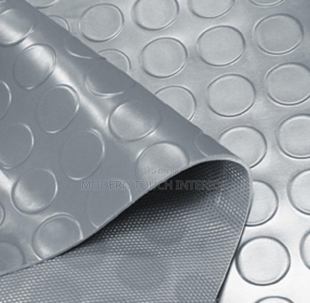 Grey Coin Pattern Rubber Carpet