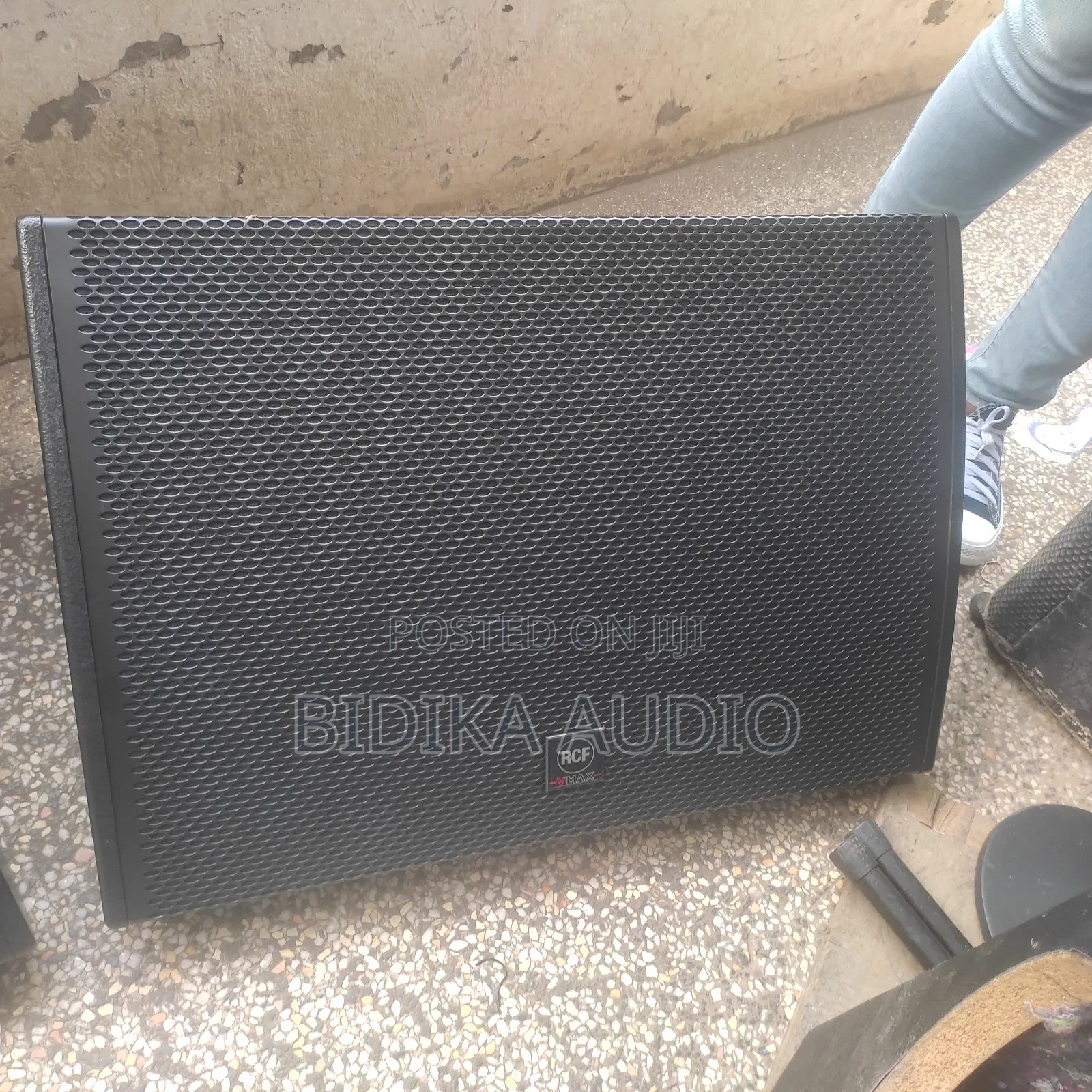 Monitor Speakers 15 Inches