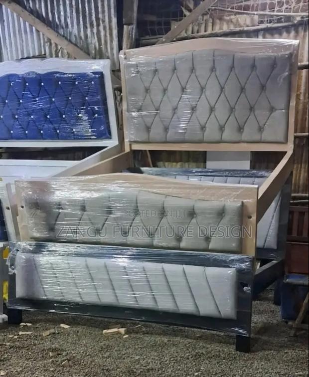 Flashy Beds - main view