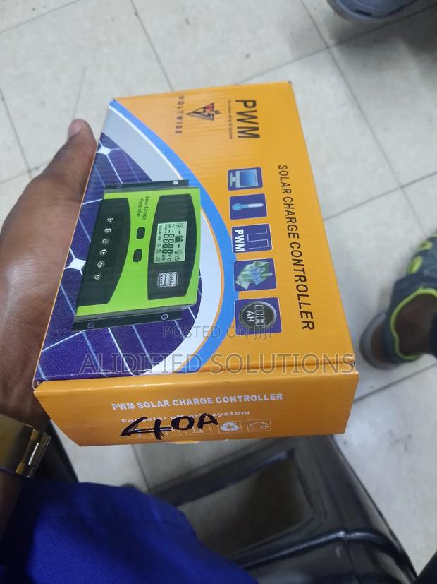 PMW Solar Charge Controller 40a - main view