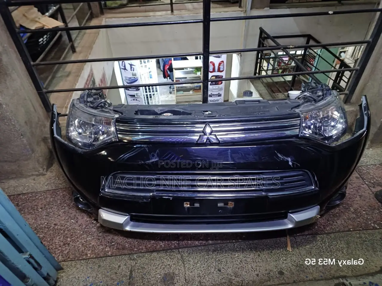 Mitsubishi Outlander 2014 Nosecut