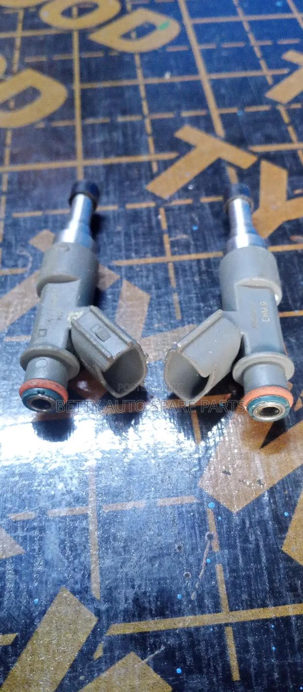 Toyota Prado /Hiace 2tr Knozzles
