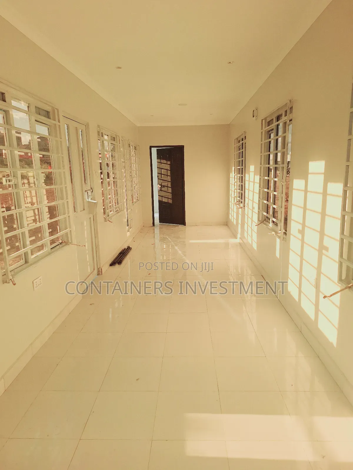 40ft Open Plan Office- 100% Tailor Made.