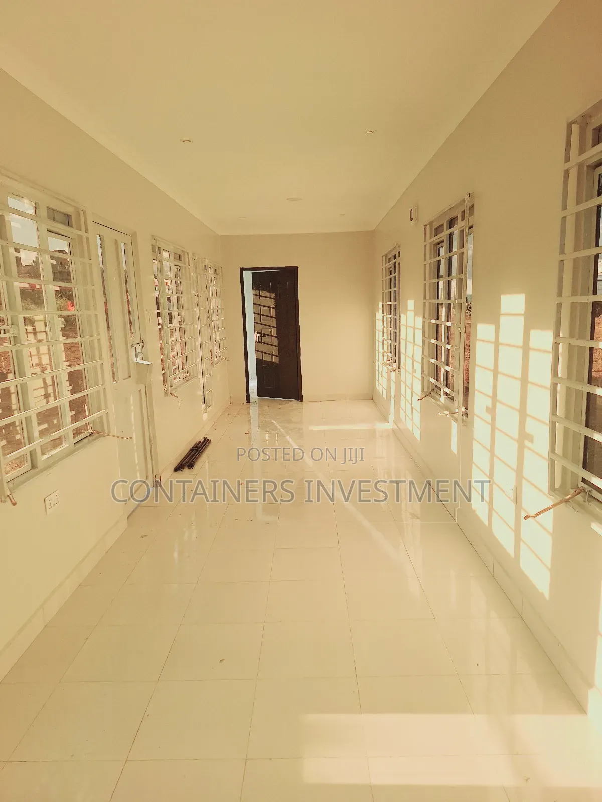 40ft Open Plan Office- 100% Tailor Made.