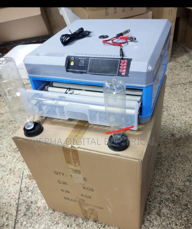 68eggs Automatic Incubator Drawer Type Water Bottle System