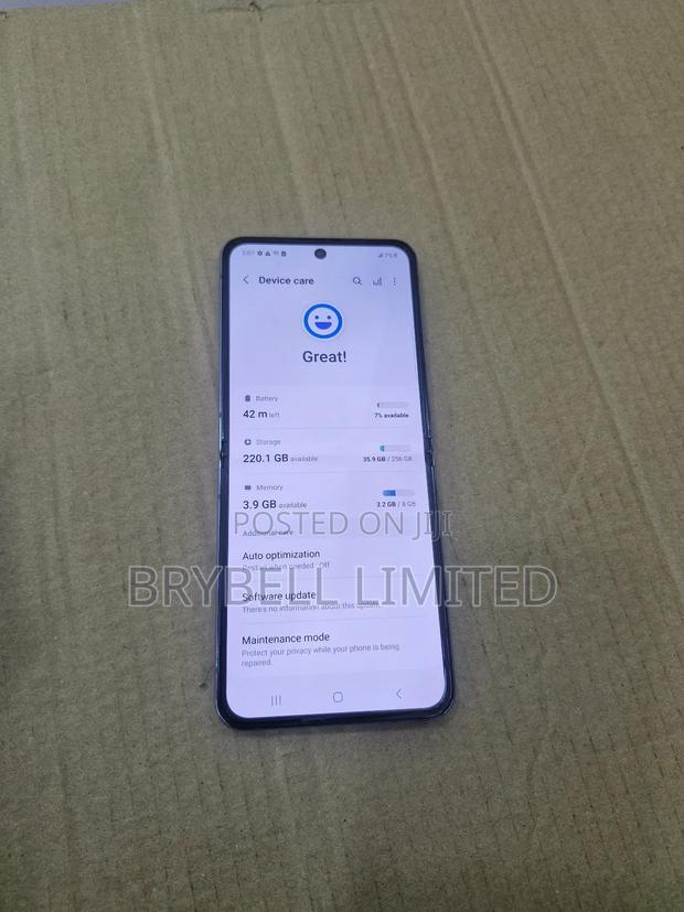 Samsung Galaxy Z Flip4 256 GB Purple - thumbnail 3