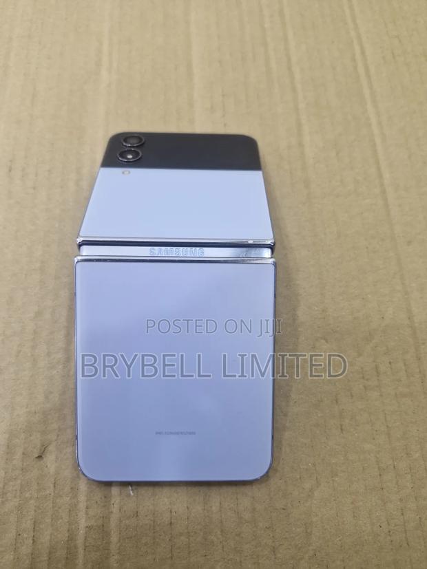 Samsung Galaxy Z Flip4 256 GB Purple - thumbnail 7