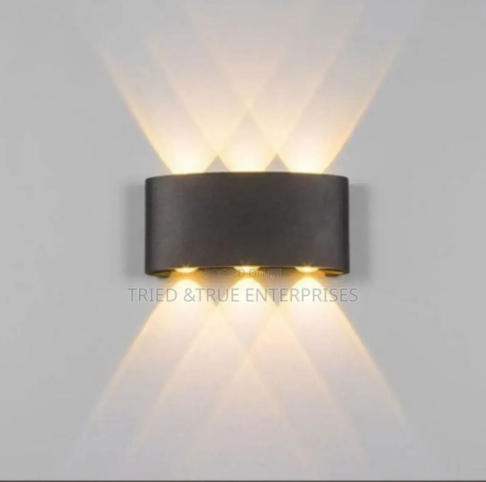 Modern Indoor and Outdoor Wall Bracket Light Eh9