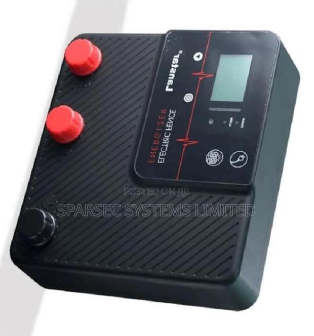 Lanstar P1000 Electric Fence Energizer