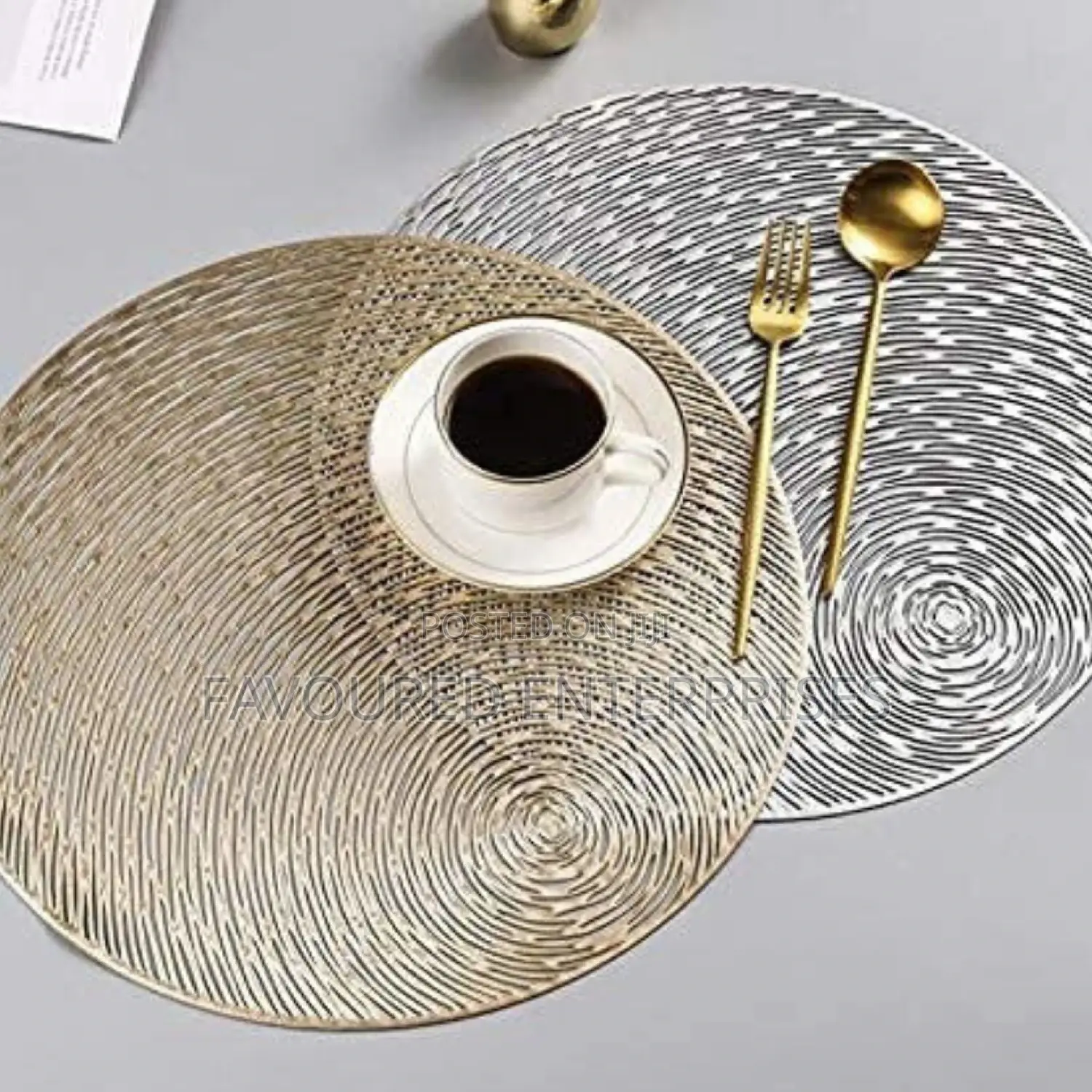 Round Table Mats 6 PCS