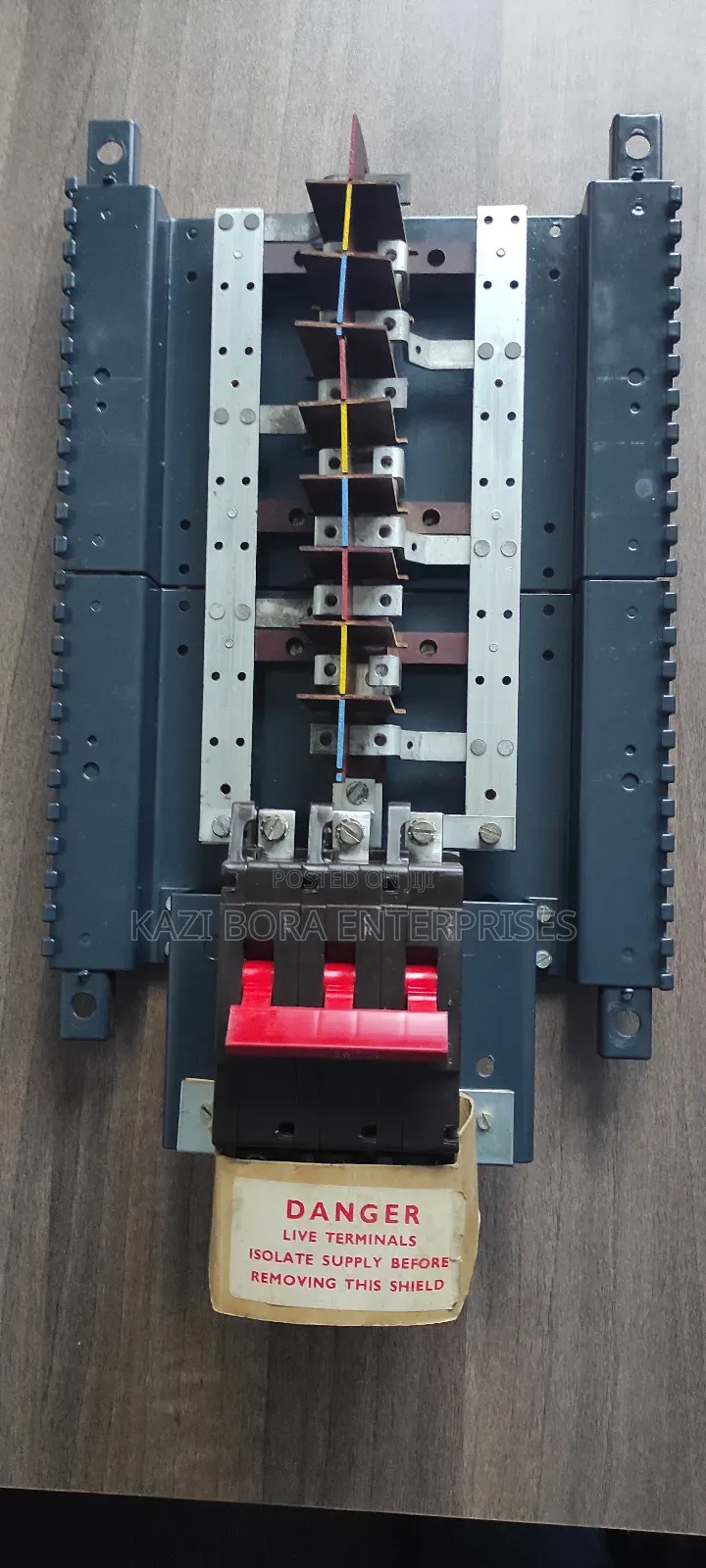 CRABTREE 6-Way Distribution Board