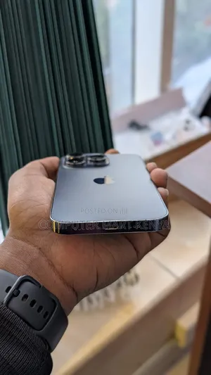 Apple iPhone 14 Pro 1 TB Purple