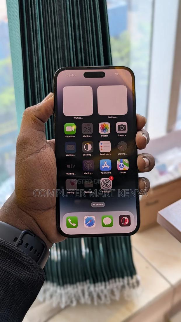 Apple iPhone 14 Pro Max 128 GB Black - main view