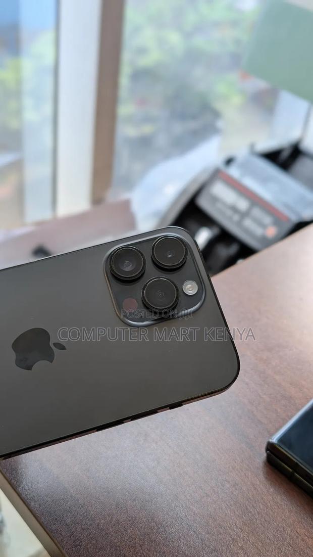 Apple iPhone 14 Pro Max 128 GB Black - thumbnail 4