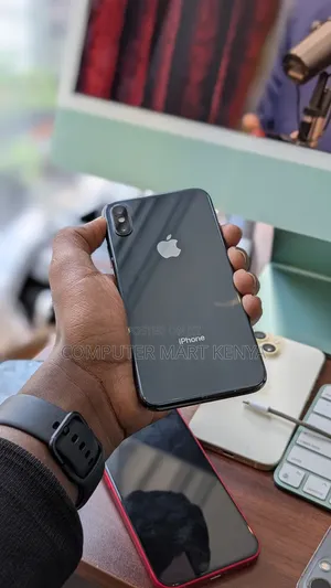Apple iPhone X 64 GB Black