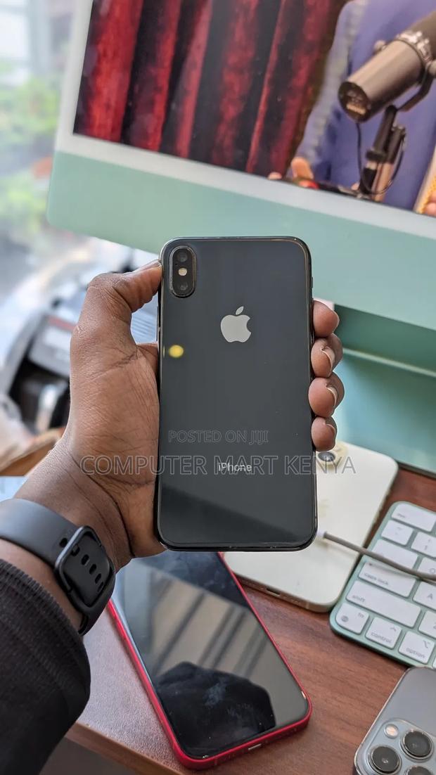 Apple iPhone X 64 GB Black - thumbnail 4