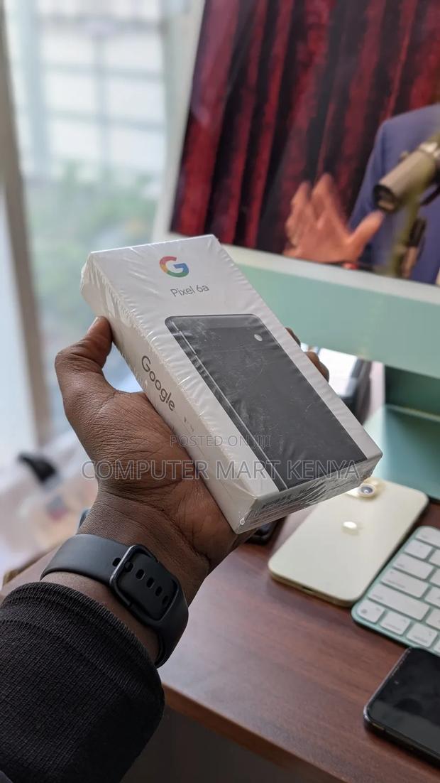 New Google Pixel 6a 128 GB Black - thumbnail 4