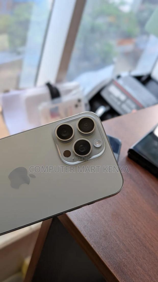 Apple iPhone 15 Pro Max 256 GB - thumbnail 3