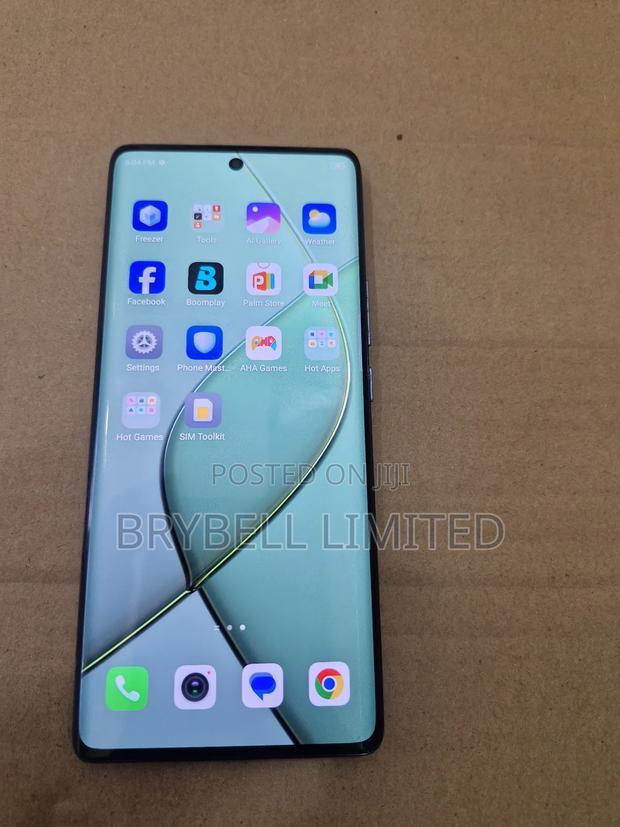 Tecno Spark 20 Pro Plus 256 GB Gray - thumbnail 3