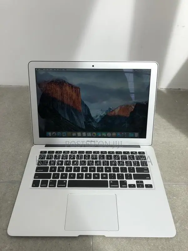 Laptop Apple MacBook Air 2015 4GB Intel Core I5 SSD 256GB