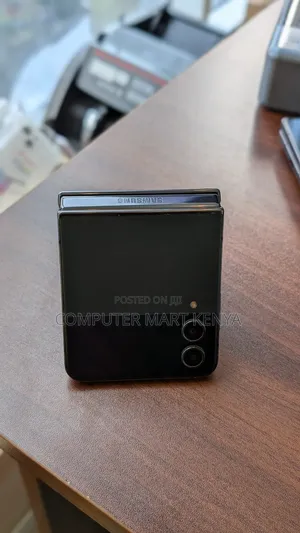 Samsung Galaxy Z Flip4 512 GB Black