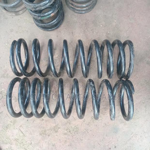 Mercedes Benz Front Spring - thumbnail 2
