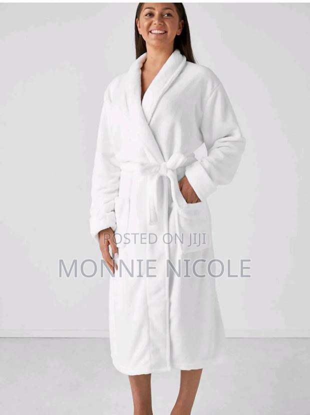 Good Quality Bathrobes - thumbnail 2