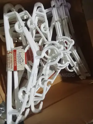 White Hangers