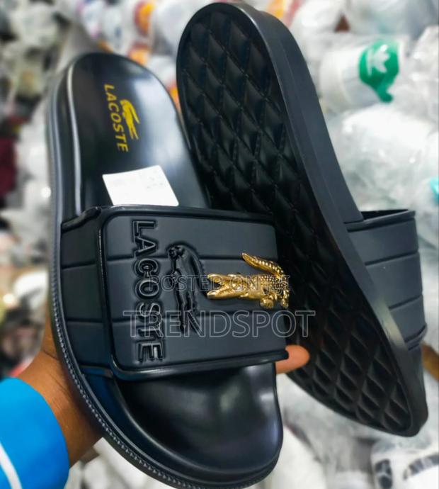 Lacoste Slide Size 40___45Price KSH 1500 - main view