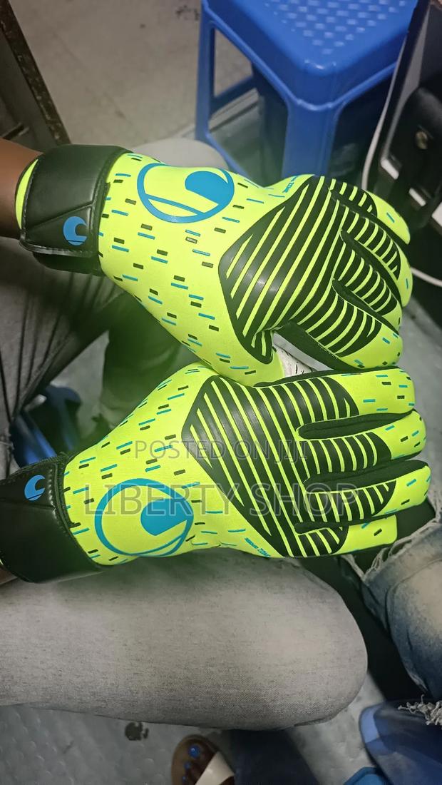 Uhl Sports Predator Goalkeeper Gloves