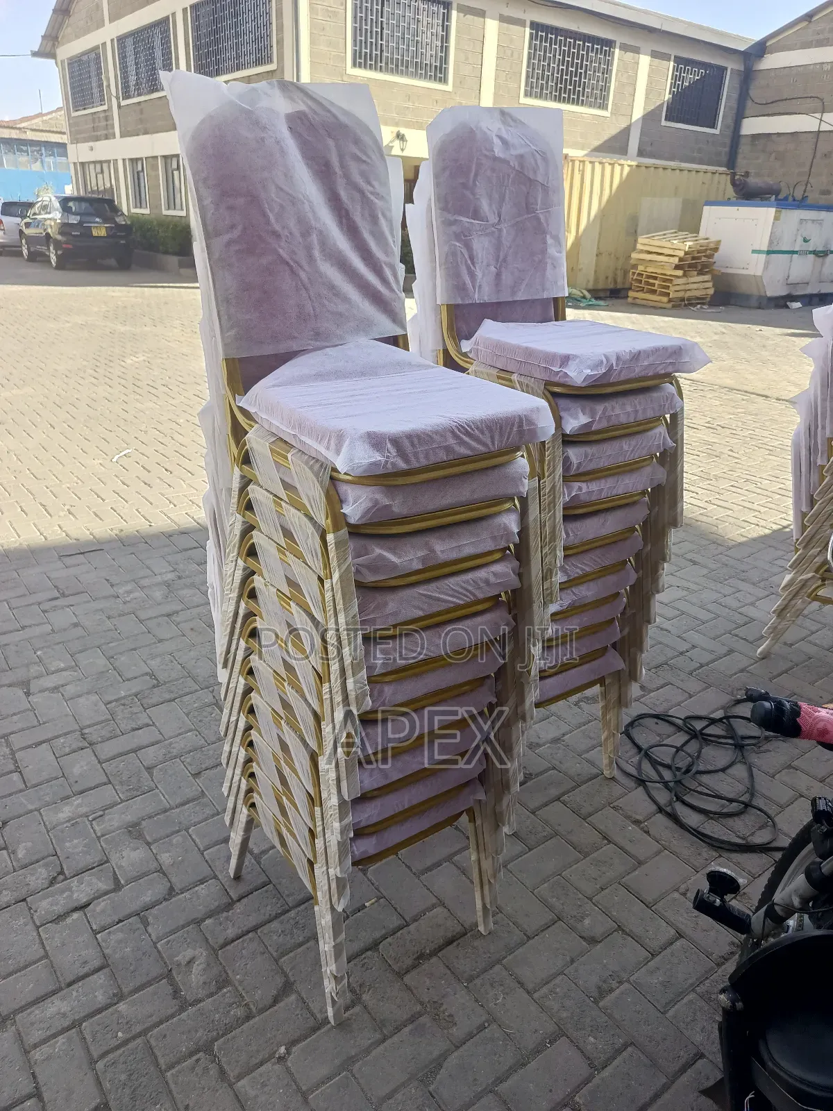 Super High Density Banquet Chair