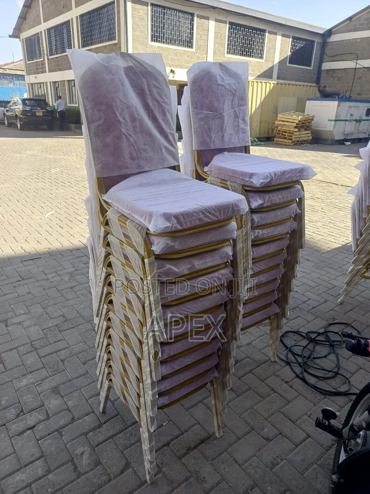 Super High Density Banquet Chair