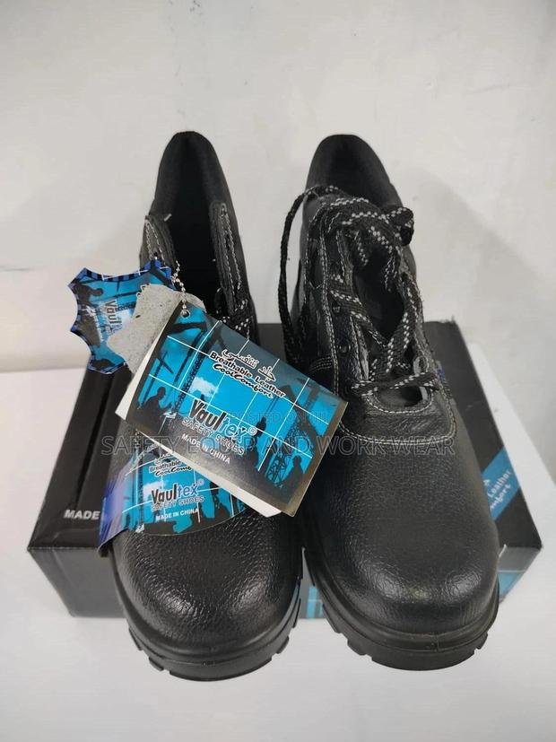 Safety Shoes (Vaultex)