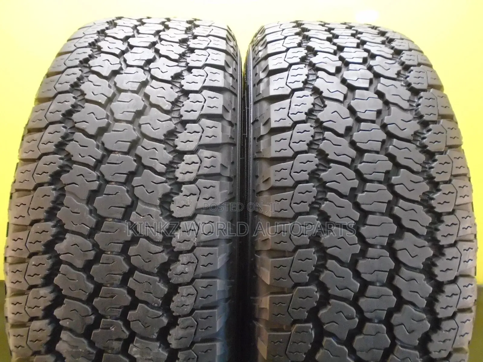 Goodyear Wrangler All-Terrain Adventure 255/65/19 114 H Tire