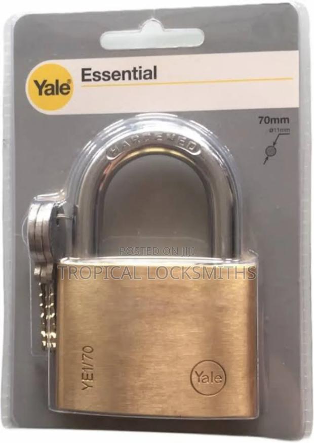 Yale Brass Padlocks 40mm, 50mm, 60mm, 70mm