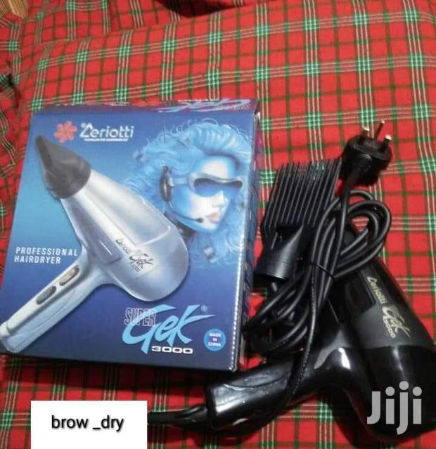 Cerrioti 3000 Blowdryer - main view