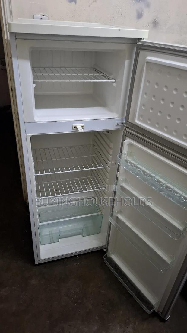 Ramtons 213L Two Door Fridge - thumbnail 5