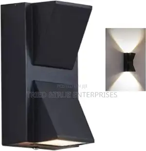 Black Outdoor Wall Bracket Light Tf2w