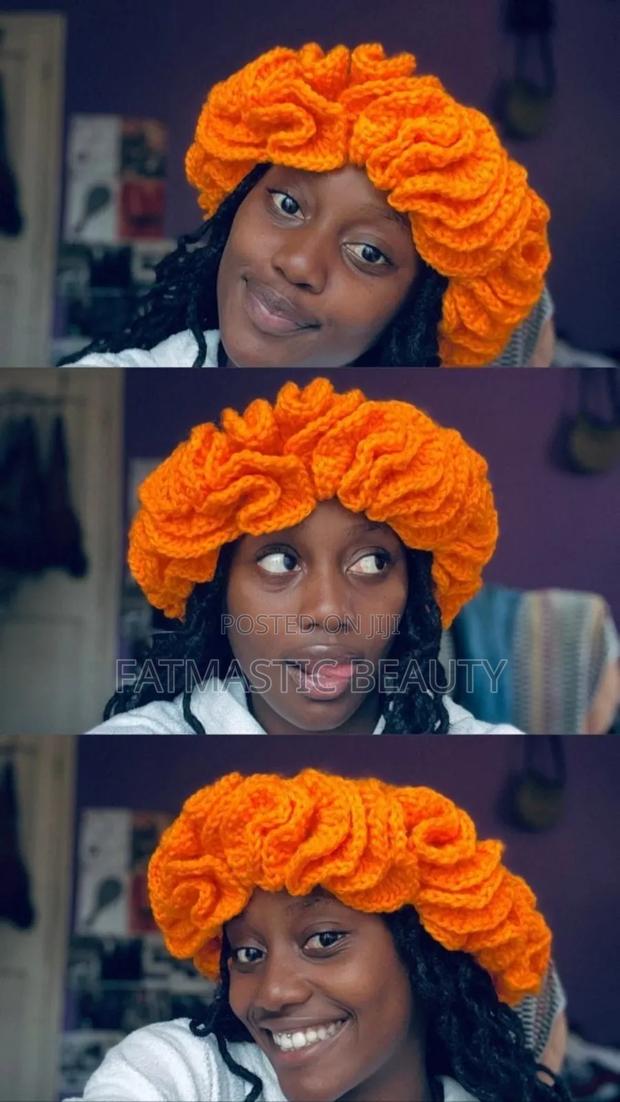 Ruffle Hats - thumbnail 2