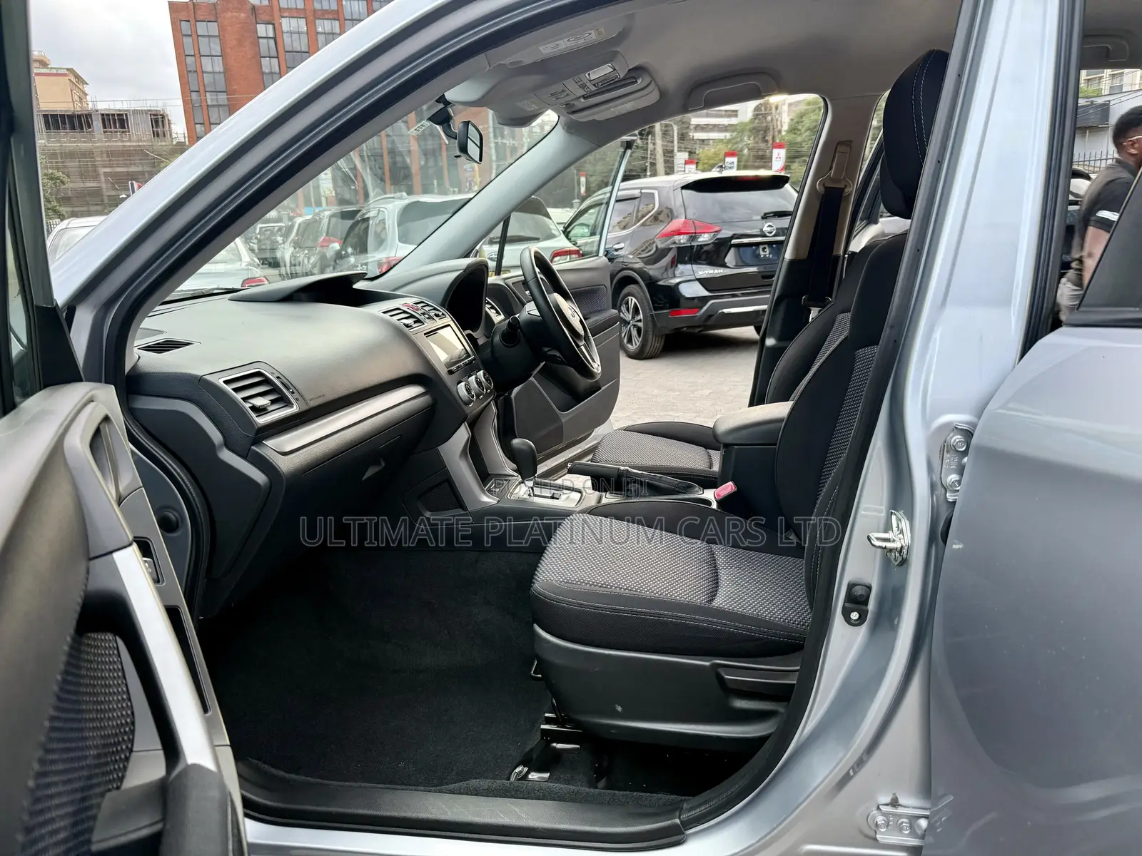 Subaru Forester 2.0XT Premium AWD 2017 Silver
